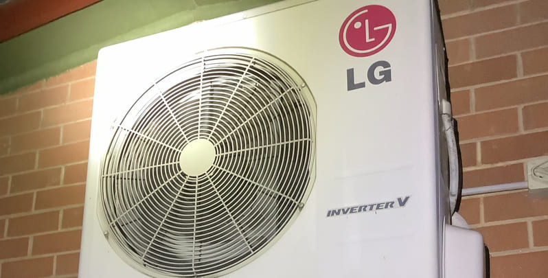 Outdoor unit of LG reverse cycle air conditioner